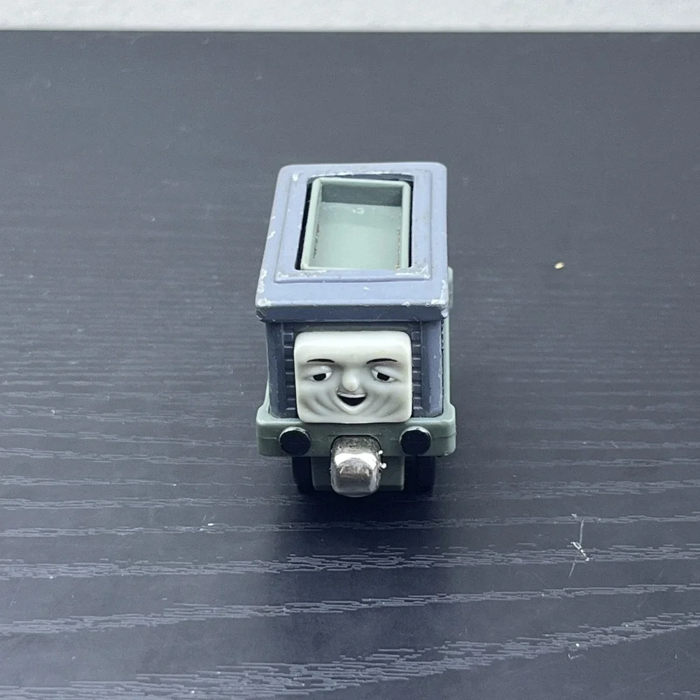 Thomas & Friends Troublesome Truck Flip Coal Take Along 2002 Die-Cast Train Car